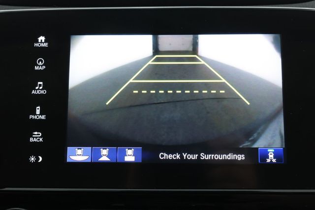2017 Honda CR-V Touring AWD - 22920231 - 17