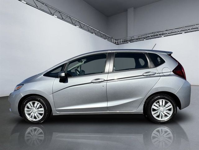 2017 Honda Fit LX Manual - 22937393 - 1