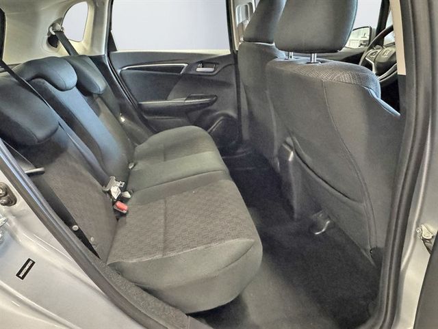 2017 Honda Fit LX Manual - 22937393 - 20