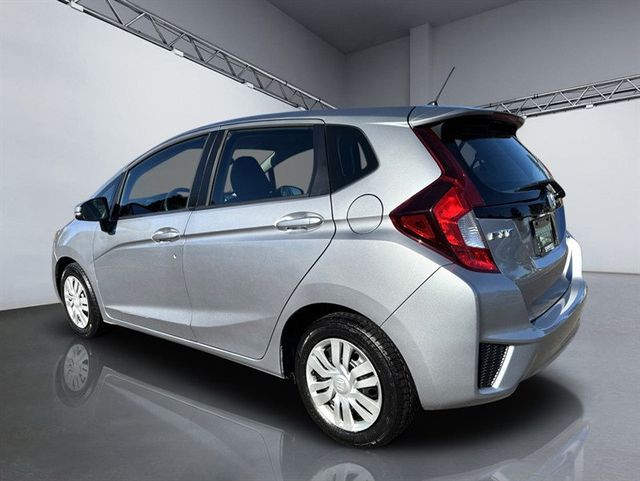 2017 Honda Fit LX Manual - 22937393 - 4