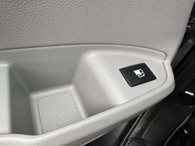 2017 Honda Pilot LX 2WD - 22931358 - 26