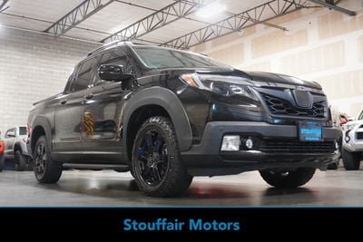 2017 Honda Ridgeline - 5FPYK3F82HB033405