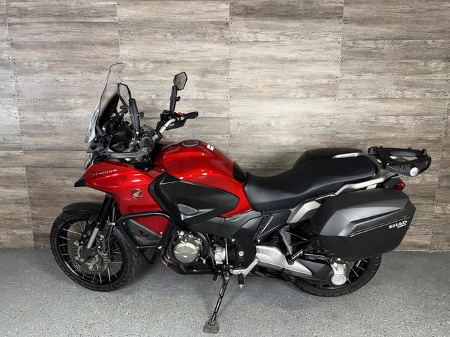 2017 Honda VFR1200X SUPER CLEAN! - 22904173 - 10