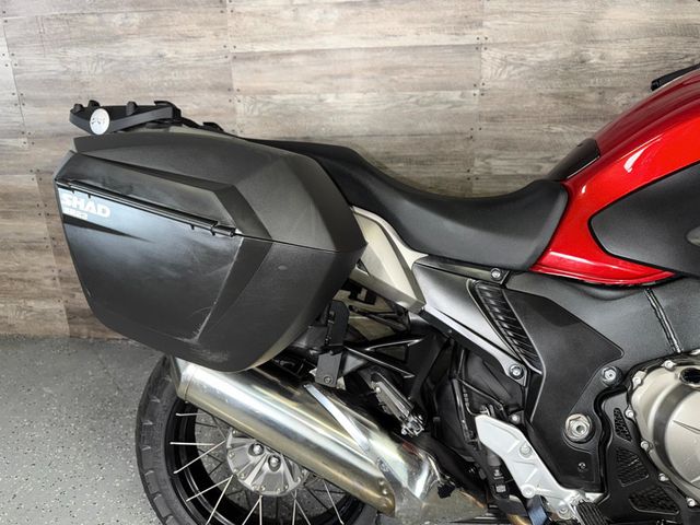2017 Honda VFR1200X SUPER CLEAN! - 22904173 - 6