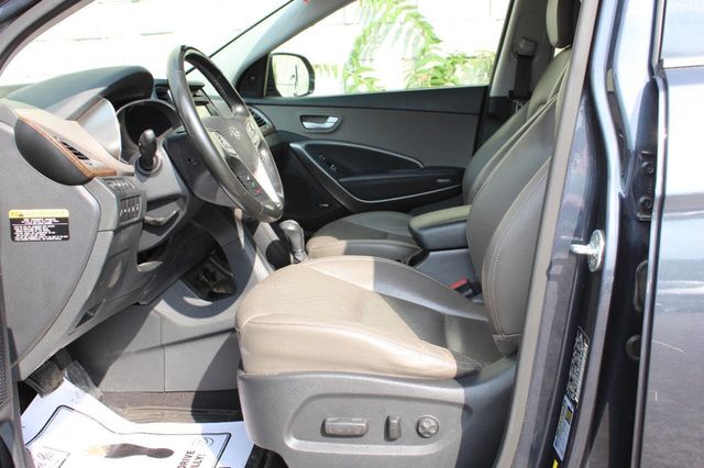 2017 Hyundai Santa Fe Limited Ultimate 3.3L Automatic AWD - 22896446 - 10