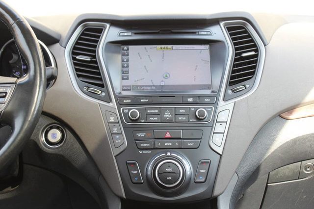 2017 Hyundai Santa Fe Limited Ultimate 3.3L Automatic AWD - 22896446 - 22