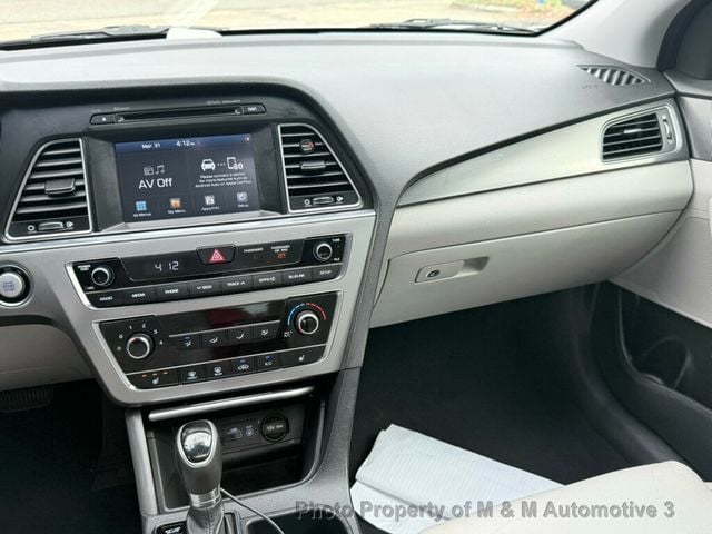 2017 Hyundai Sonata Limited 2.4L - 22792037 - 12