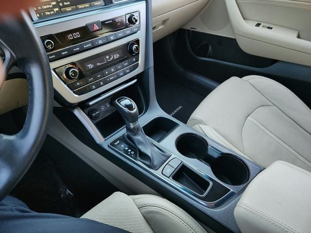 2017 Hyundai Sonata Limited 2.4L PZEV with Tech Package - 22935162 - 17