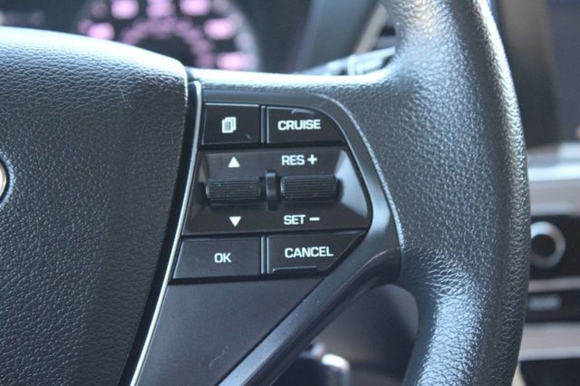 2017 Hyundai Sonata SE 2.4L - 22906843 - 24