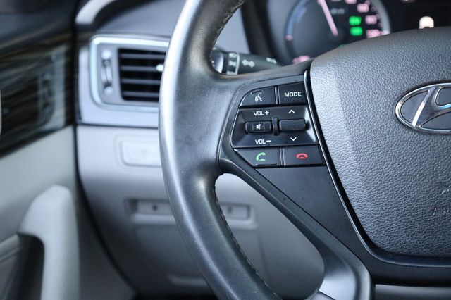 2017 Hyundai Sonata Hybrid Limited 2.0L - 22907960 - 31