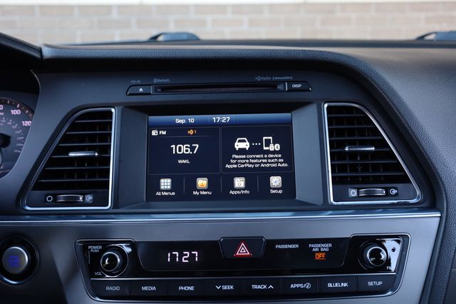 2017 Hyundai Sonata Hybrid Limited 2.0L - 22907960 - 35