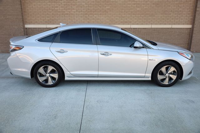 2017 Hyundai Sonata Hybrid Limited 2.0L - 22907960 - 3