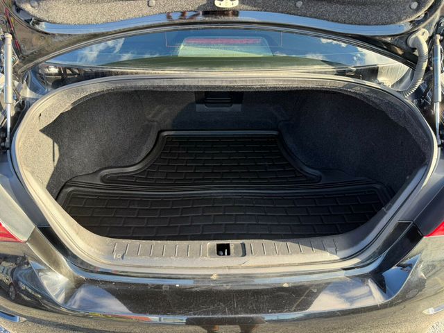 2017 INFINITI Q70 3.7 RWD - 22938071 - 14