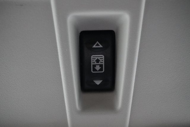 2017 INFINITI QX30 Premium FWD - 22875889 - 22