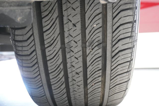 2017 INFINITI QX30 Premium FWD - 22875889 - 27