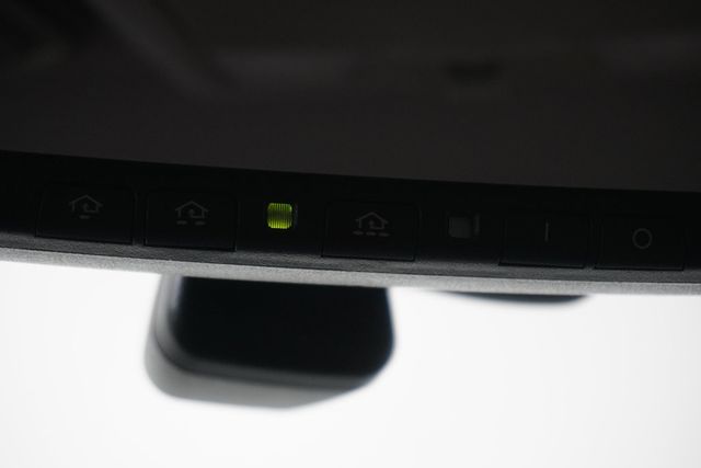 2017 INFINITI QX80 RWD Signature Edition - 22809108 - 26