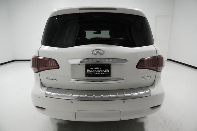 2017 INFINITI QX80 RWD Signature Edition - 22809108 - 4