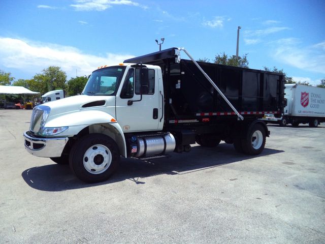 2017 International 4300 14FT SWITCH-N-GO..ROLLOFF TRUCK SYSTEM WITH CONTAINER.. - 21976040 - 3