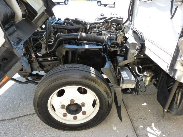 2017 Isuzu NQR 5.2L 4CYL. TURBO DIESEL*TILT CAB*DRW*16FT REFRIGERATED BOX TRUCK - 22807572 - 9