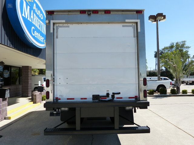 2017 Isuzu NQR 5.2L 4CYL. TURBO DIESEL*TILT CAB*DRW*16FT REFRIGERATED BOX TRUCK - 22807572 - 14