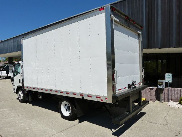 2017 Isuzu NQR 5.2L 4CYL. TURBO DIESEL*TILT CAB*DRW*16FT REFRIGERATED BOX TRUCK - 22807572 - 2
