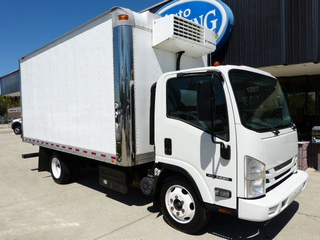 2017 Isuzu NQR 5.2L 4CYL. TURBO DIESEL*TILT CAB*DRW*16FT REFRIGERATED BOX TRUCK - 22807572 - 5