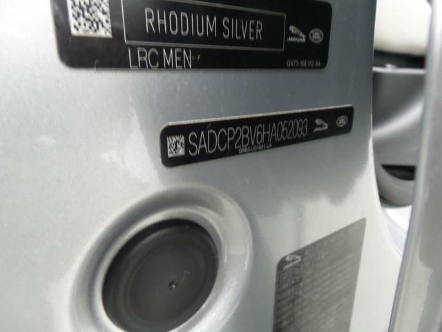 2017 Jaguar F-PACE First Edition AWD - 15400182 - 14