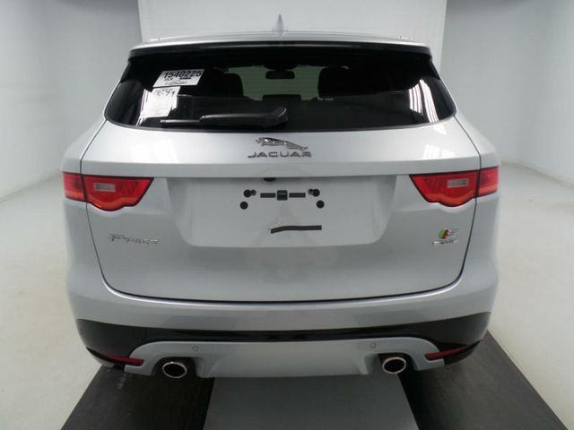 2017 Jaguar F-PACE First Edition AWD - 15400182 - 5