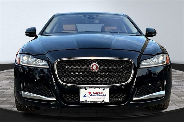 2017 Jaguar XF 35t Prestige AWD - 22920702 - 1