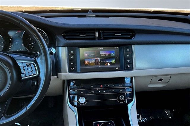 2017 Jaguar XF 35t Prestige AWD - 22920702 - 23