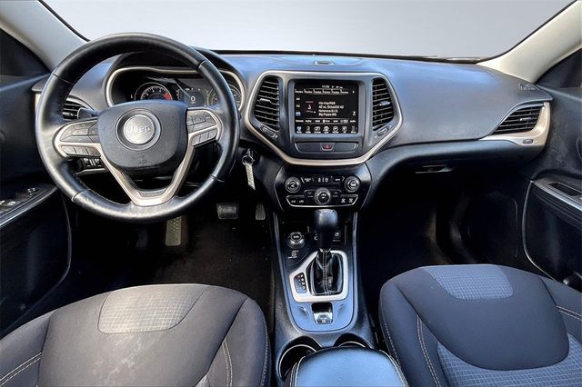 2017 Jeep Cherokee Latitude 4x4 - 22934399 - 17
