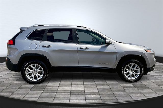 2017 Jeep Cherokee Latitude 4x4 - 22934399 - 7