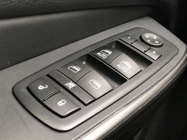 2017 Jeep Cherokee Trailhawk 4x4 - 18596628 - 21