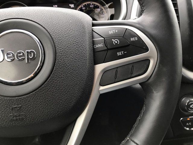 2017 Jeep Cherokee Trailhawk 4x4 - 18596628 - 23