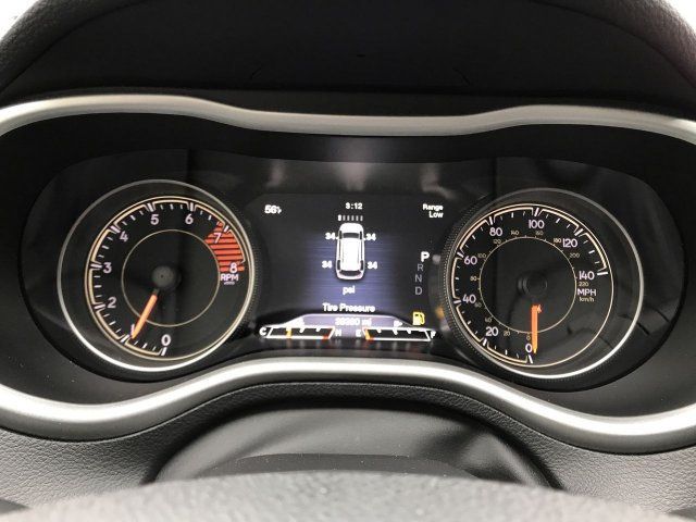 2017 Jeep Cherokee Trailhawk 4x4 - 18596628 - 24