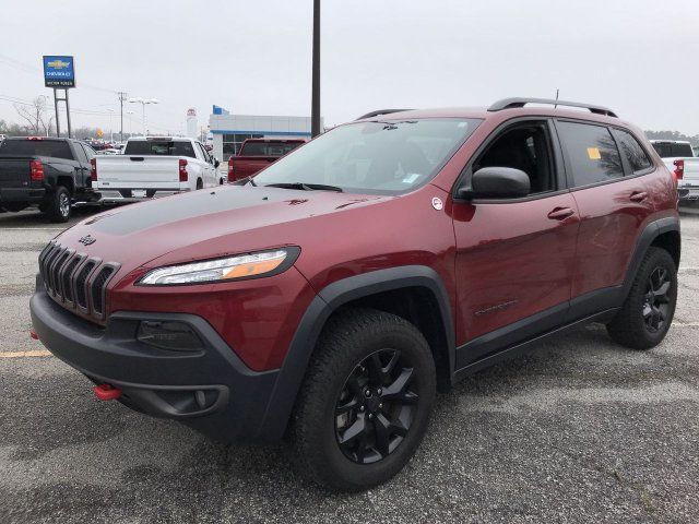 2017 Jeep Cherokee Trailhawk 4x4 - 18596628 - 7