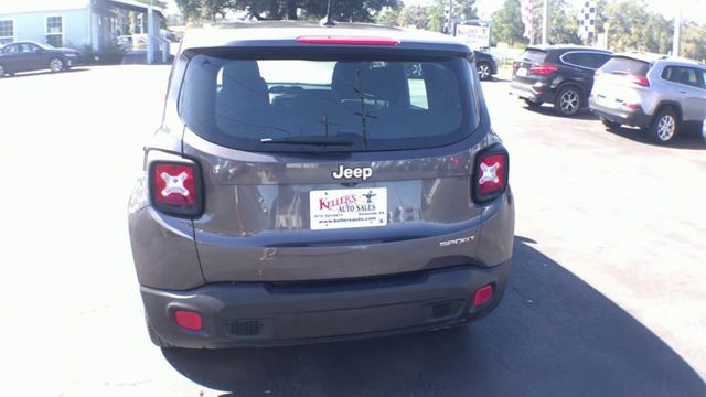 2017 Jeep Renegade Sport FWD - 22933828 - 6