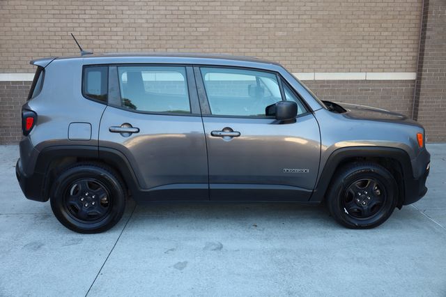 2017 Jeep Renegade Sport FWD - 22932869 - 3
