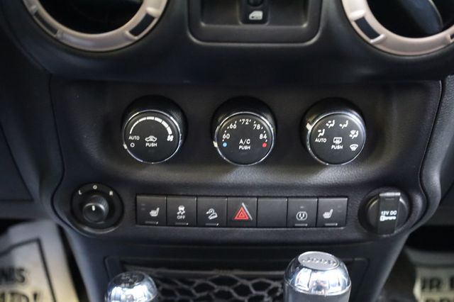 2017 Jeep Wrangler Unlimited 75th Anniversary 4x4 - 22928722 - 28