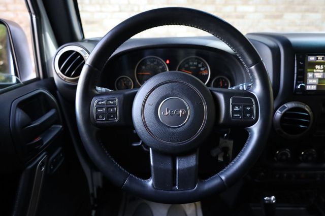 2017 Jeep Wrangler Unlimited 75th Anniversary 4x4 - 22928722 - 29