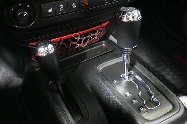 2017 Jeep Wrangler Unlimited Rubicon Recon 4x4 - 22915160 - 20