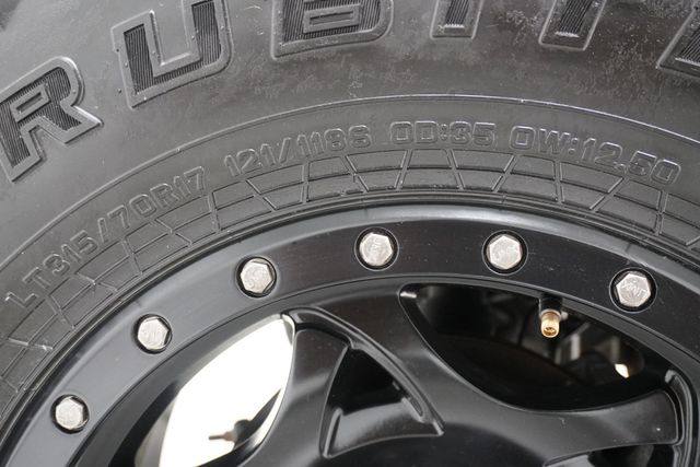 2017 Jeep Wrangler Unlimited Rubicon Recon 4x4 - 22915160 - 24