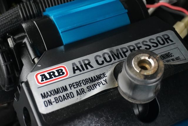 2017 Jeep Wrangler Unlimited Rubicon Recon 4x4 - 22915160 - 28