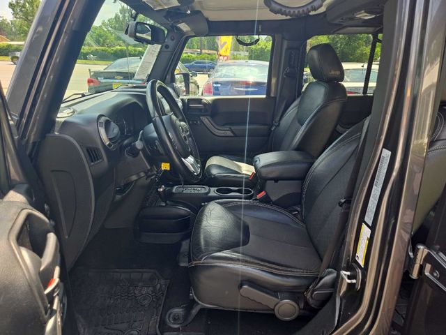 2017 Jeep Wrangler Unlimited Sport 4x4 - 22851968 - 9