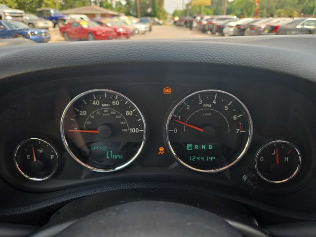 2017 Jeep Wrangler Unlimited Sport 4x4 - 22851968 - 11