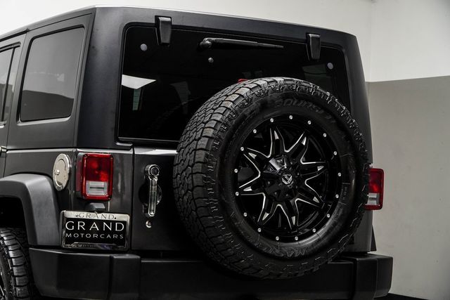 2017 Jeep Wrangler Unlimited Sport 4x4 - 22935393 - 12