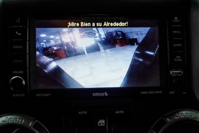 2017 Jeep Wrangler Unlimited Sport 4x4 - 22935393 - 22