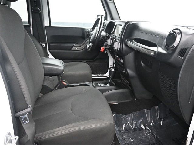 2017 Jeep Wrangler Unlimited Sport 4x4 - 22847354 - 16