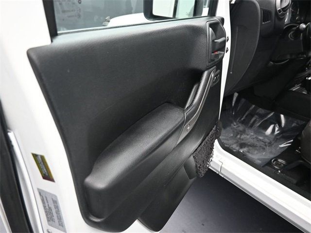 2017 Jeep Wrangler Unlimited Sport 4x4 - 22847354 - 6