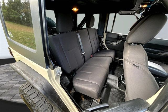2017 Jeep Wrangler Unlimited Willys Wheeler 4x4 - 22921744 - 11